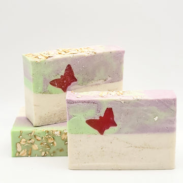 Apricot Oatmeal - Handcrafted Body Exfoliating Soap